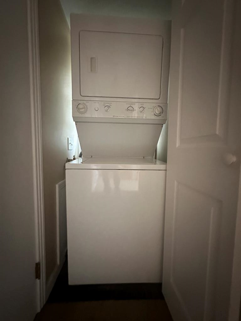 Stacked Washer/Dryer